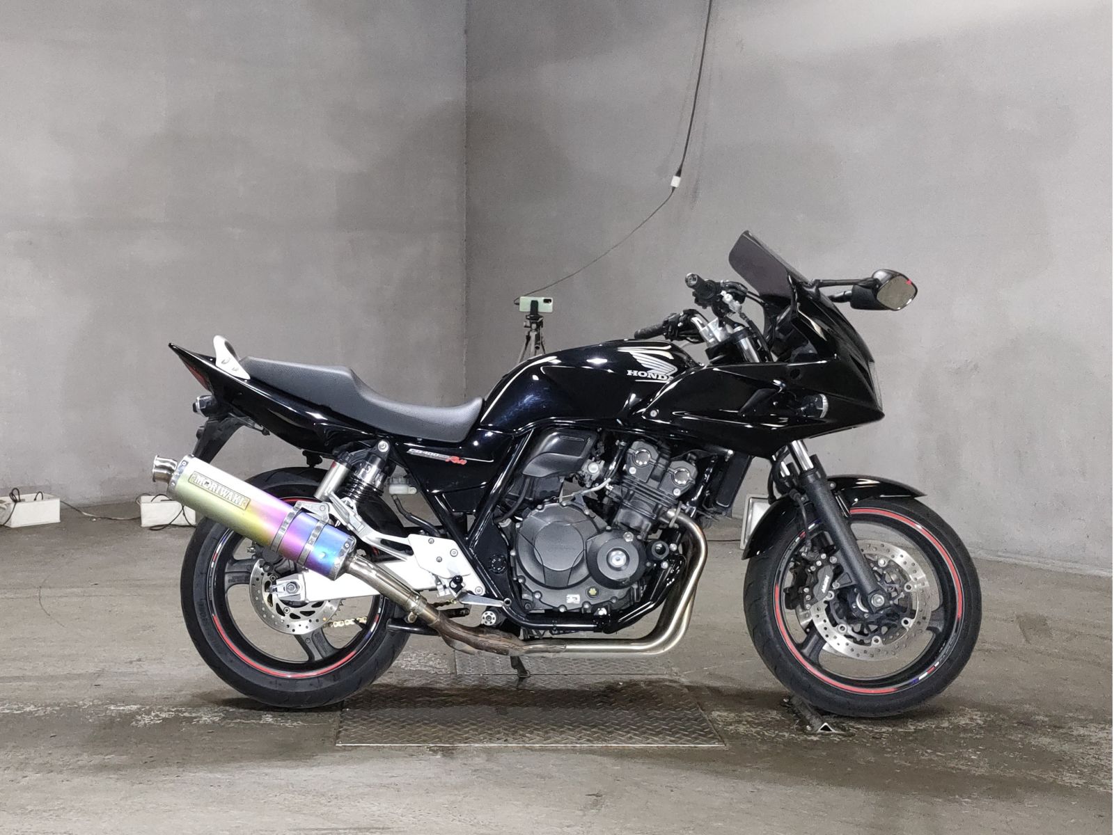 Honda CB400SFV BOLDOR 2010