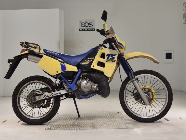 Suzuki TS125R