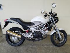 Honda VTR250 2009