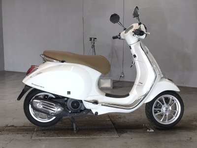 Vespa PRIMAVERA 125 2022