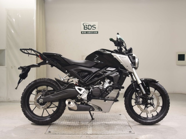 Honda CB125R 2018