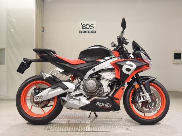 Aprilia ﾄｩｵﾉ660 2021