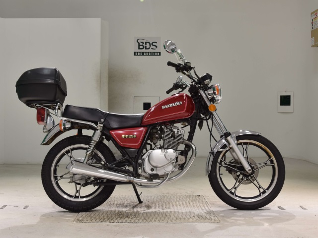 Suzuki GN125H 2015
