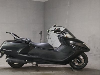 Yamaha MAGZAM