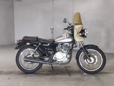 Suzuki ST250