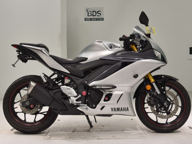 Yamaha YZF-R3 2021