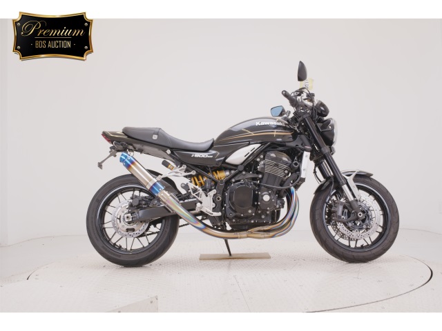 Kawasaki Z900RS 2017