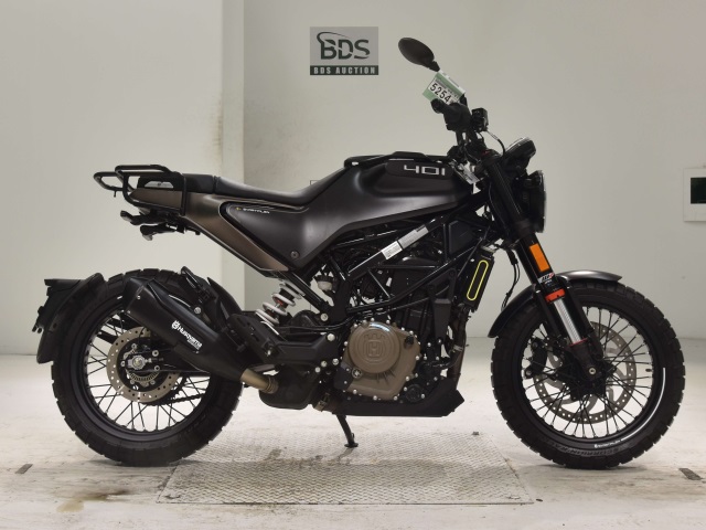 Husqvarna SVARTPILEN 401 2022