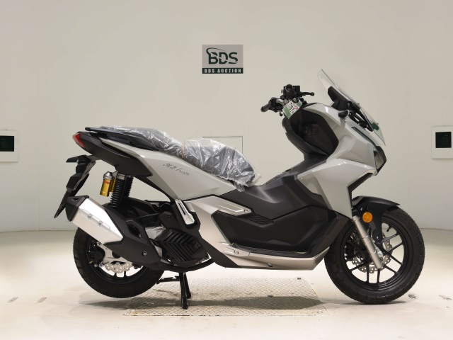 Honda ADV 160 2025