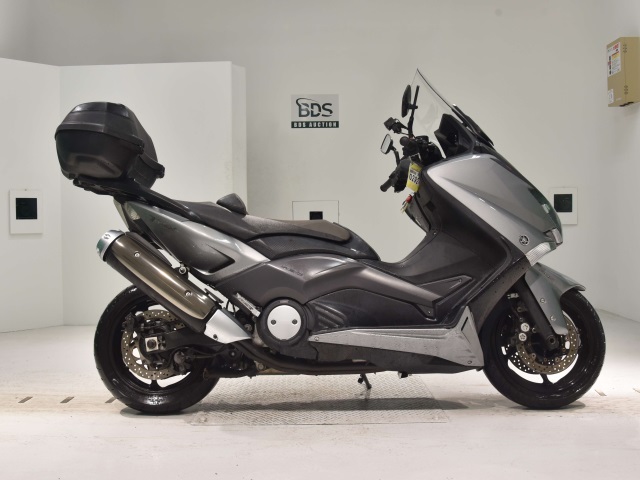 Yamaha T-MAX530A 2015