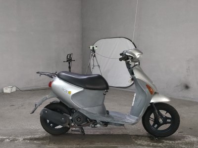 Suzuki LETS4