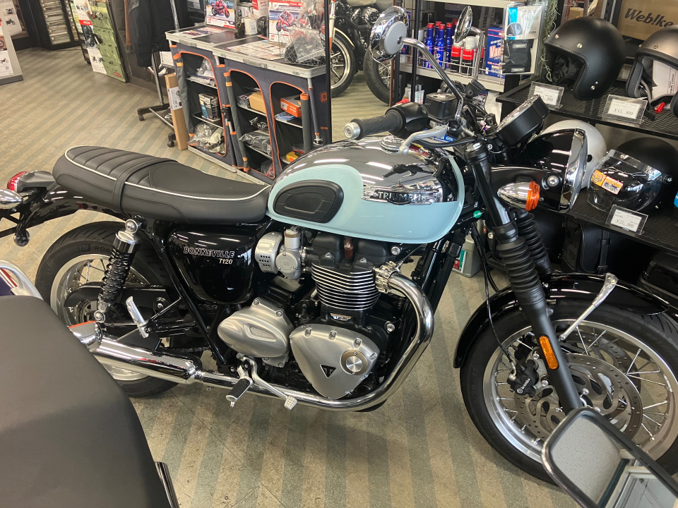 Triumph BONNEVILLE T120 2022