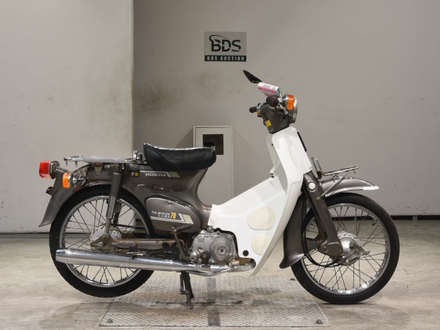 Honda C70 1987