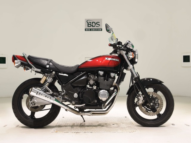 Kawasaki ZEPHYR400 2009