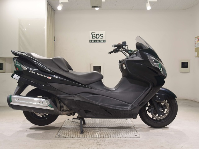 Suzuki SKYWAVE 250S