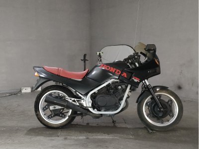 Honda VT250F XELVIS