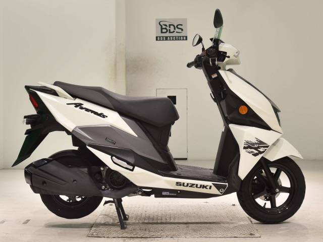 Suzuki AVENIS125-2