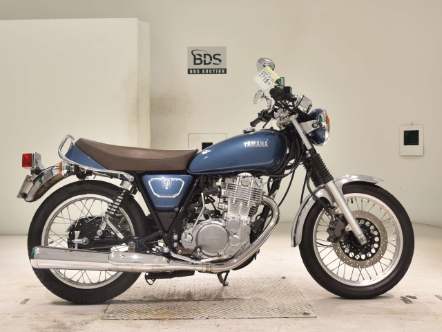 Yamaha SR400 2020
