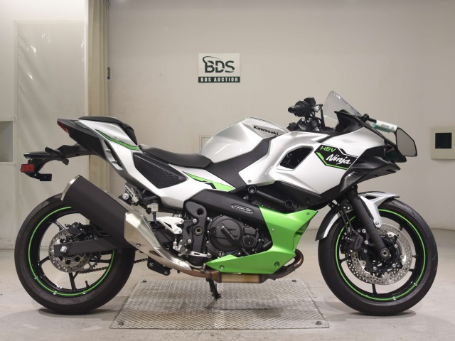 Kawasaki NINJA7HYBRID 2025