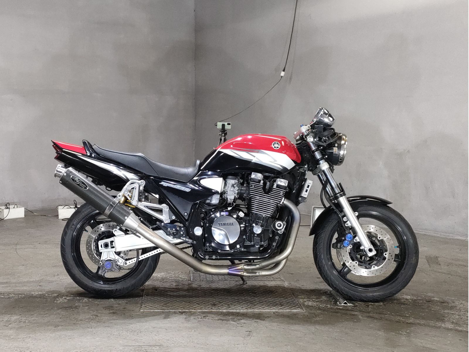 Yamaha XJR1300 2004