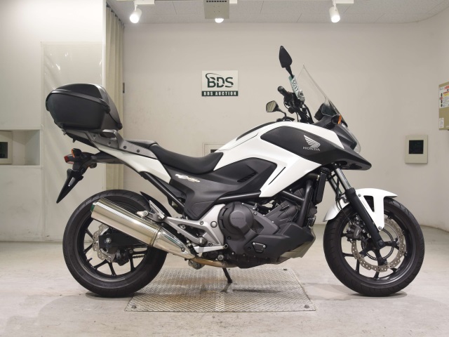 Honda NC750X 2015