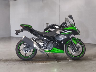 Kawasaki NINJA400 2024