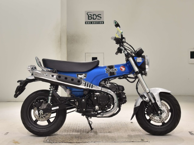 Honda DAX125 2022