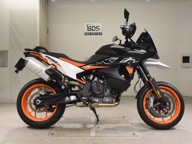 KTM 890smt 2023