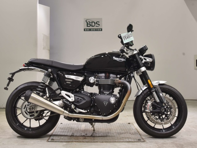 Triumph SPEED TWIN 2024
