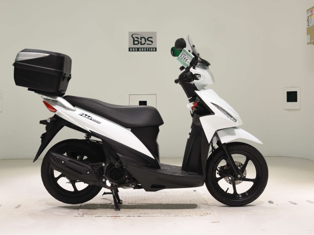 Suzuki ADDRESS V110