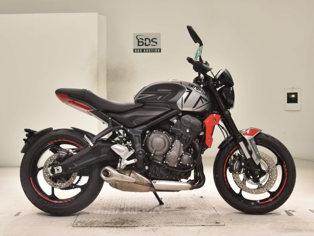 Triumph TRIDENT660 2021