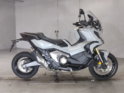 Honda X-ADV750 2023