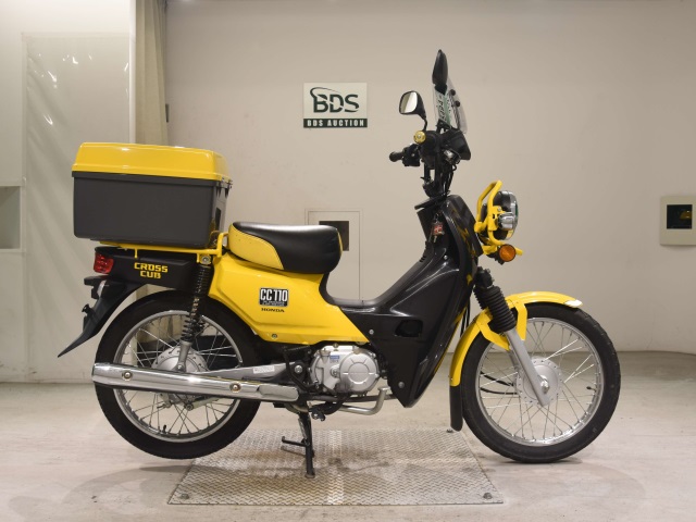 Honda CC110 CROSSCUB 2016