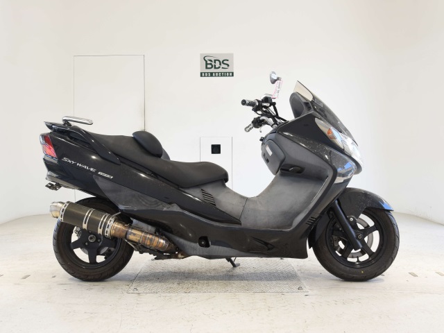Suzuki SKYWAVE 250S