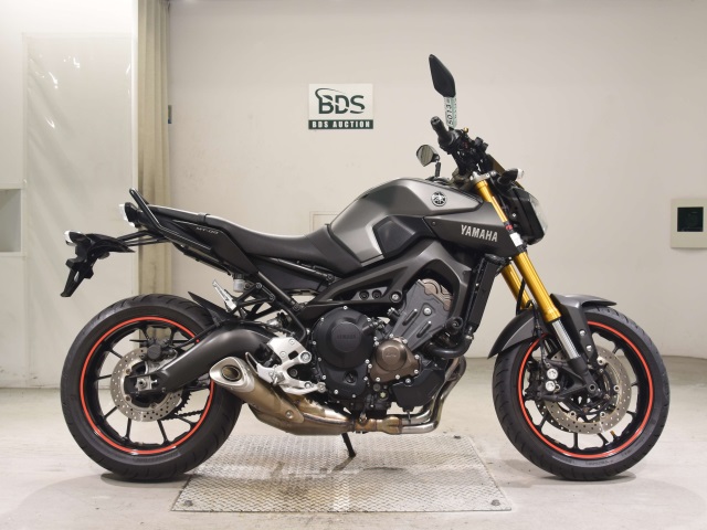 Yamaha MT-09 2015