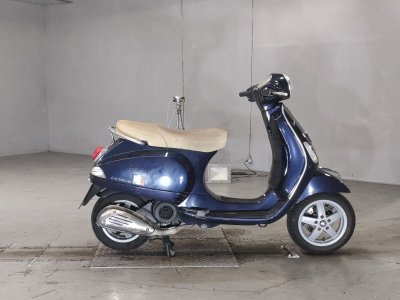 Vespa LX150IE