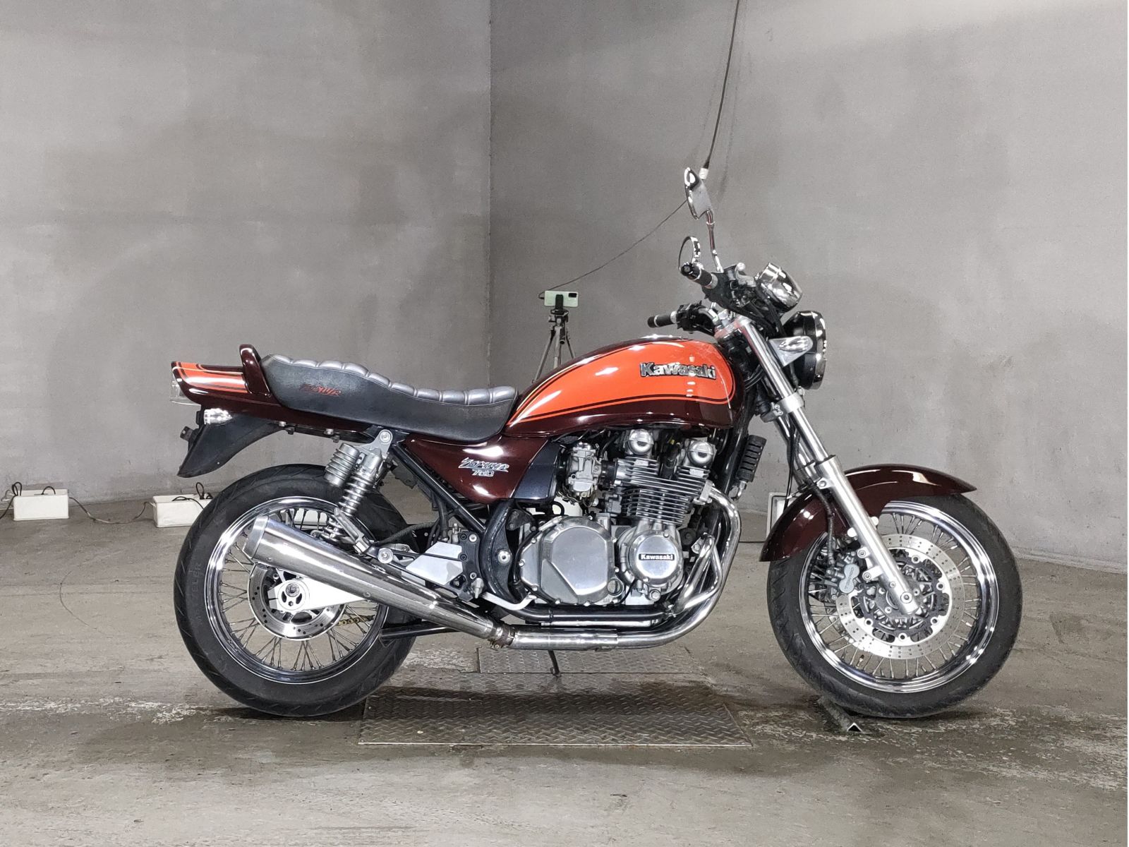 Kawasaki ZEPHYR750RS 2024