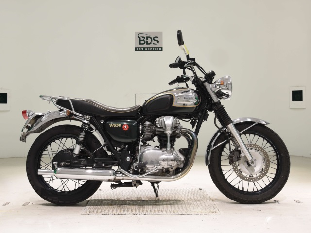Kawasaki W650 2004