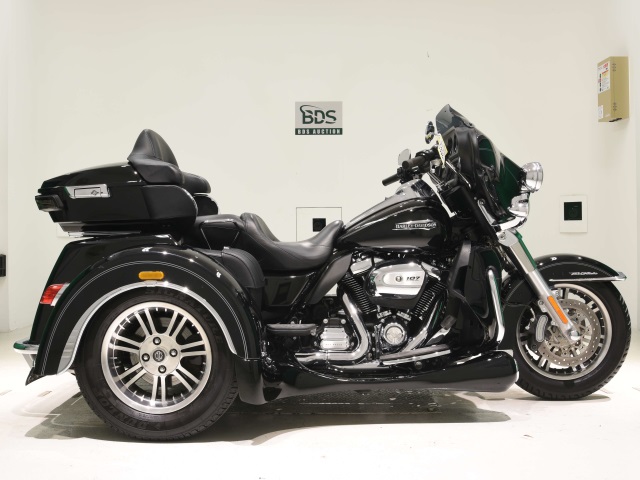 HD ELECTRA GLIDE FLHTCU1750 TRIKE 2016