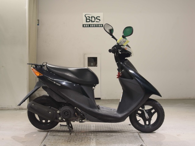 Suzuki ADDRESS V50
