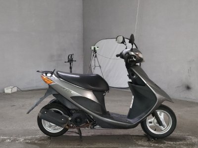 Suzuki ADDRESS V50