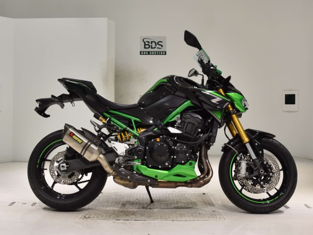 Kawasaki Z900-2SE 2022