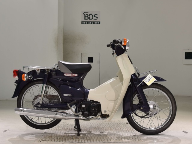 Honda C50 2008