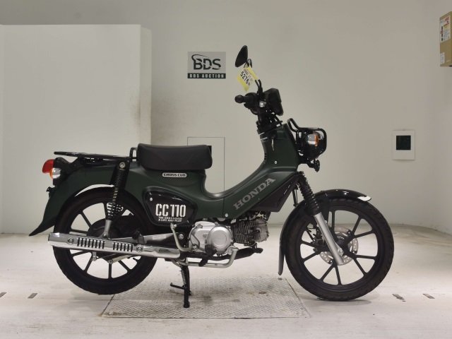 Honda CC110 CROSSCUB 2022