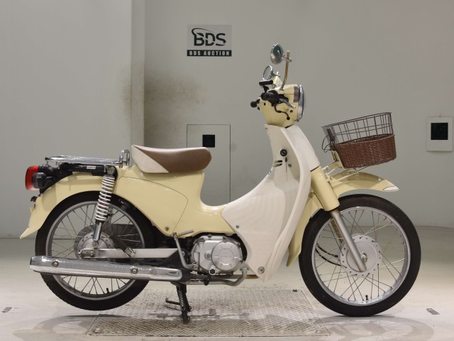 Honda C110 2011