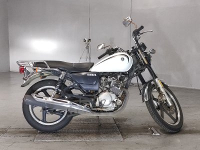 Yamaha YBR125SP 2015