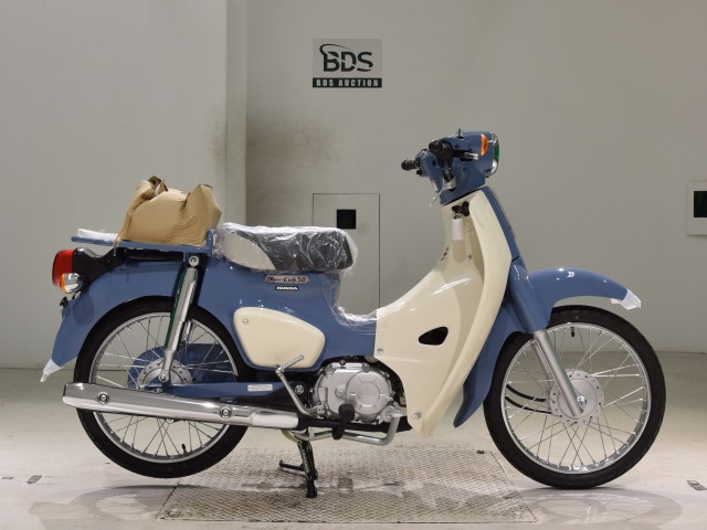 Honda C50-3 2025