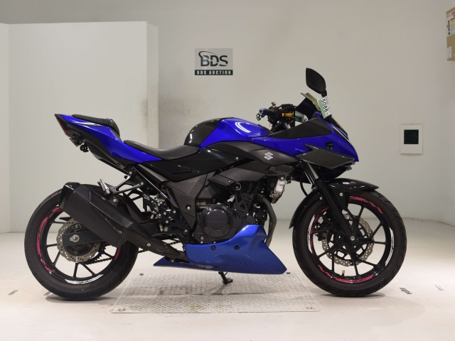 Suzuki GSX250R