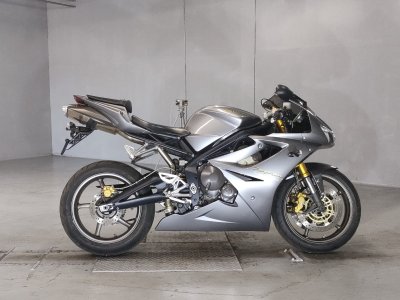 Triumph DAYTONA 675 2006