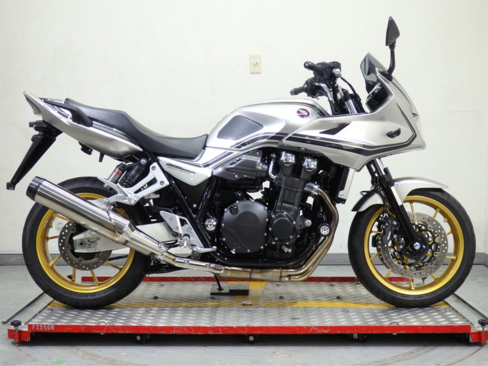 Honda CB1300SFA BOLDOR 2021